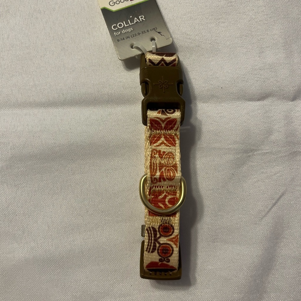 NWT DOG COLLAR